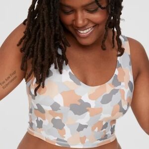 New Aerie Camo Gray, White, Tan Keyhole Back Sports Bra Size Small